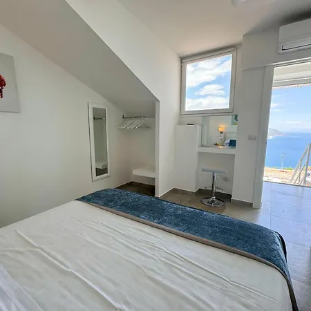 Dream View 게스트하우스 4*